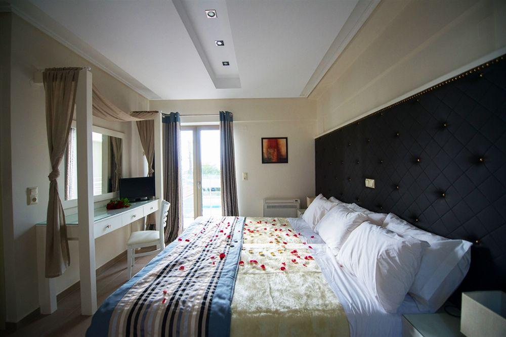 Mantinia Bay Hotel Каламата Экстерьер фото