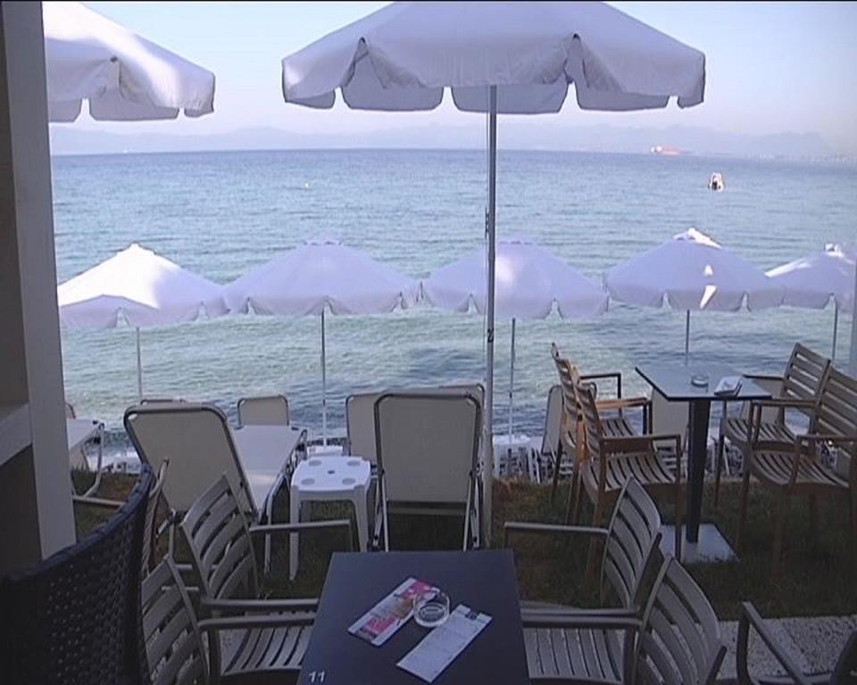 Mantinia Bay Hotel Каламата Экстерьер фото