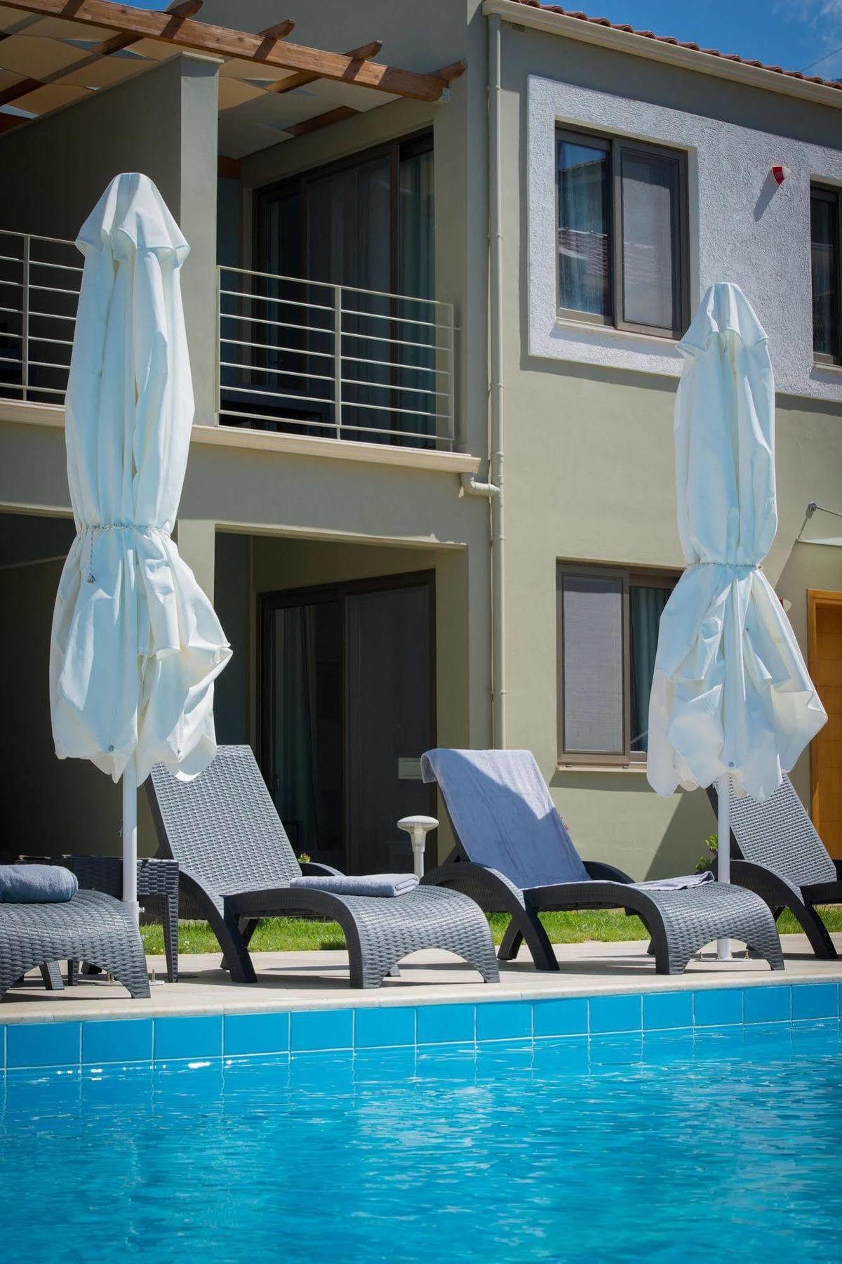 Mantinia Bay Hotel Каламата Экстерьер фото